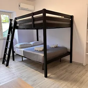 Bed and breakfast Airport Al Volo, CTA